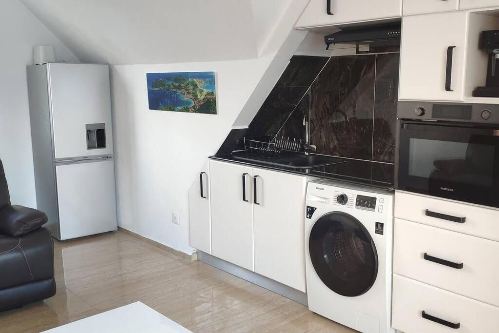 Appart. T2 De Luxe +Jacuzzi, Vue Mer Et Cote Plage เลอโกซิเยร์ ภายนอก รูปภาพ